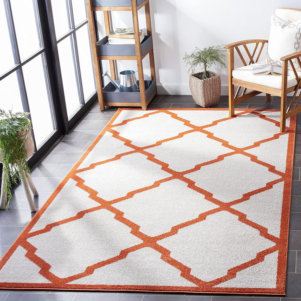 Wheat Beige Moroccan Trellis Runner F37840