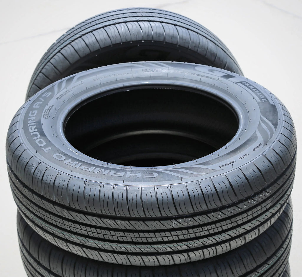 Set of 4 All Season Tires W7687