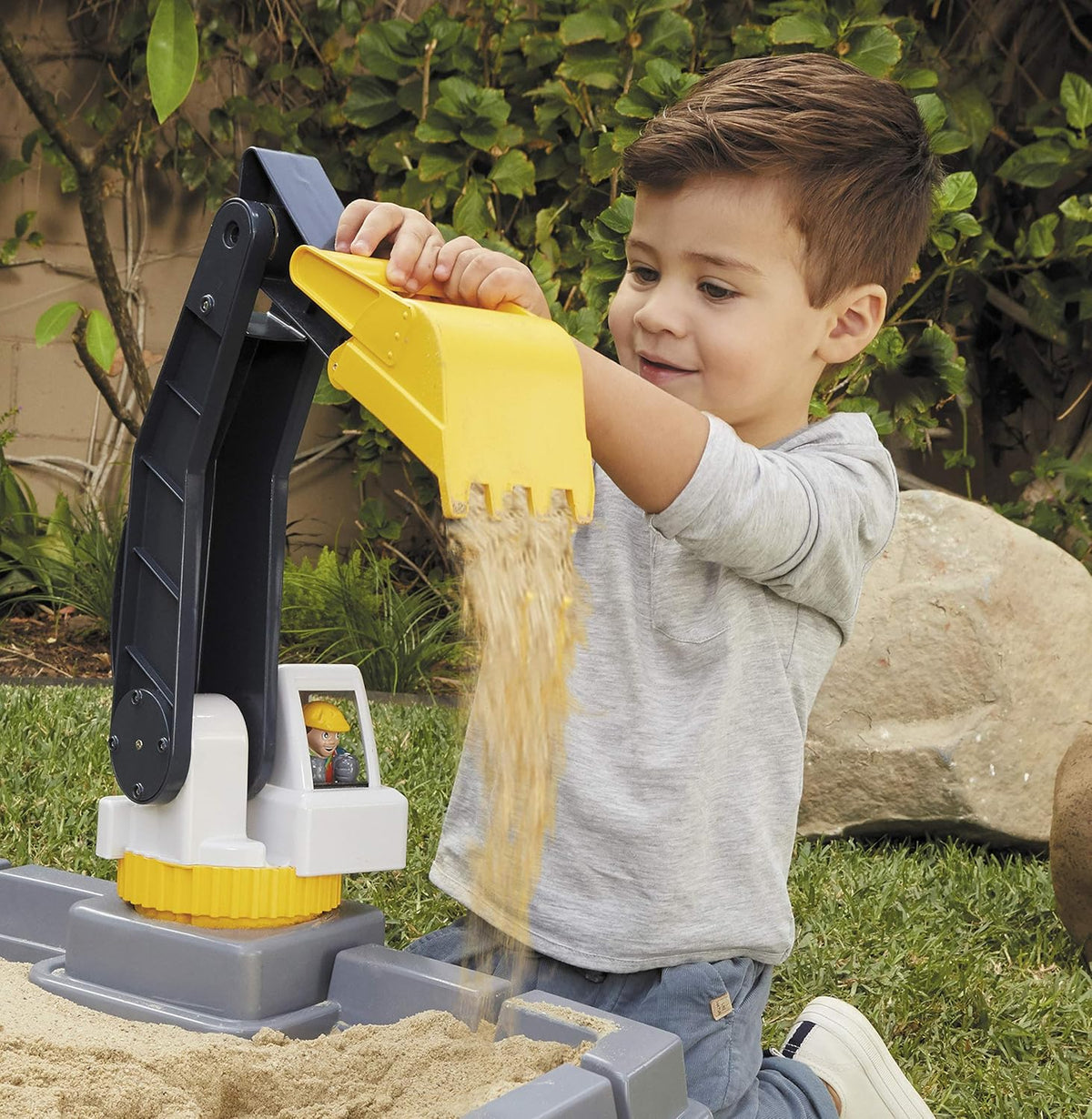 Sandbox with Lid and Play Sand Accessories L57303