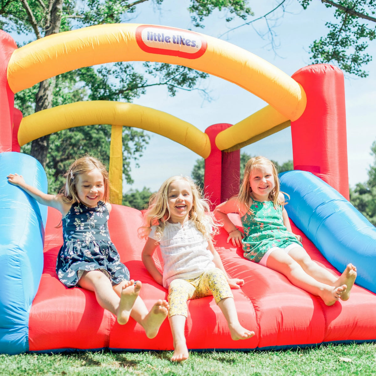 Inflatable Bounce House with Slide and Blower K296200