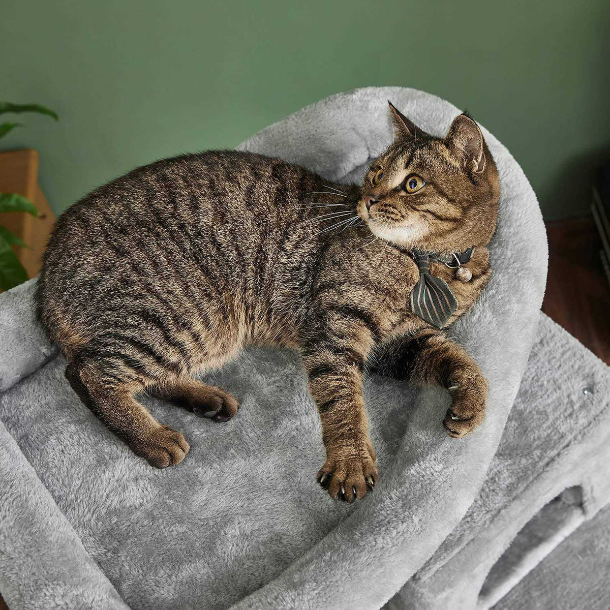 46.5 inches Multi-Level Cat Tree with Scratching Posts P106369