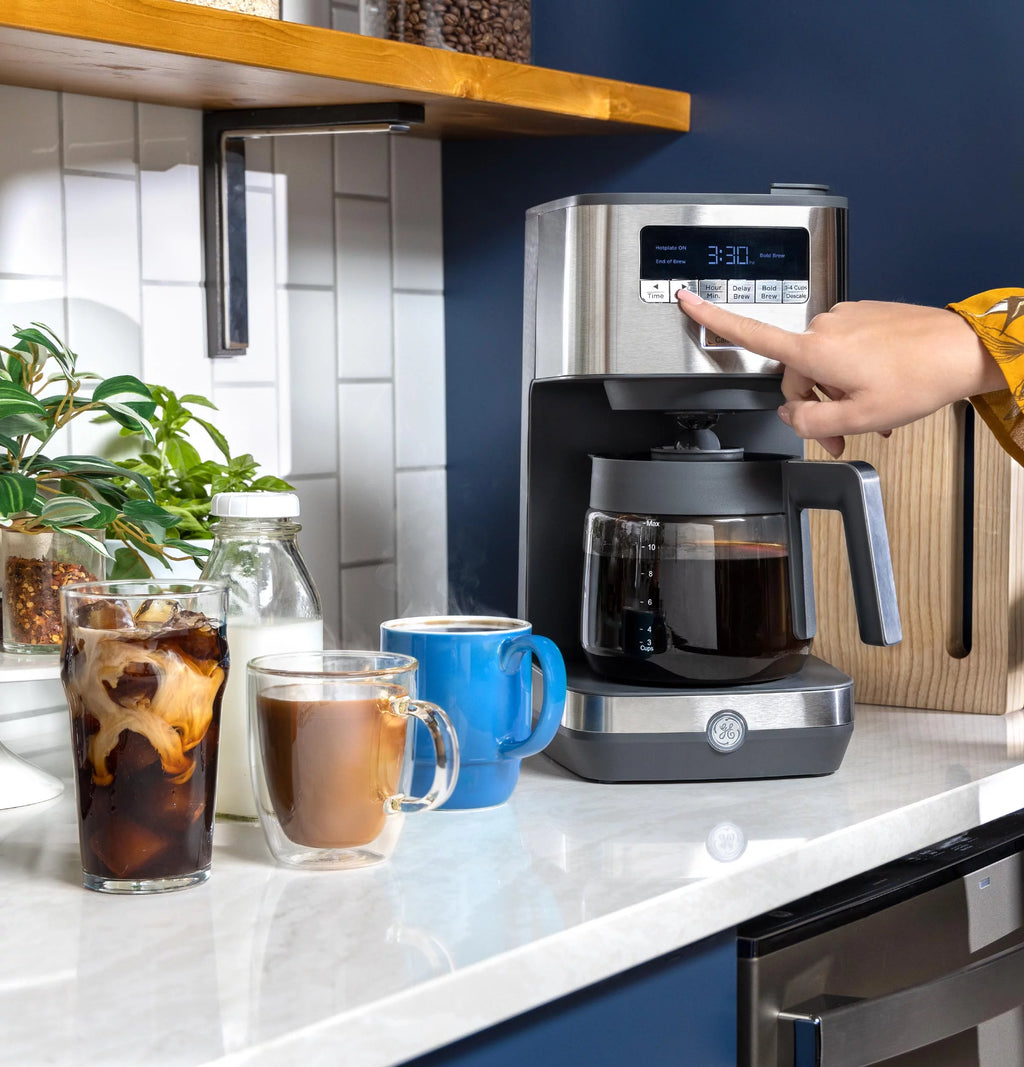 12 Cup Drip Coffee Maker with Keep Warm Plate G524