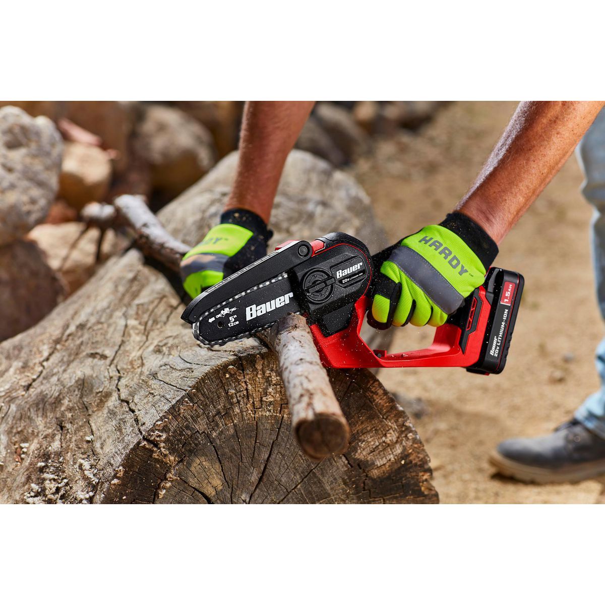 Brushless Cordless 5 in. Pruning Saw U821058