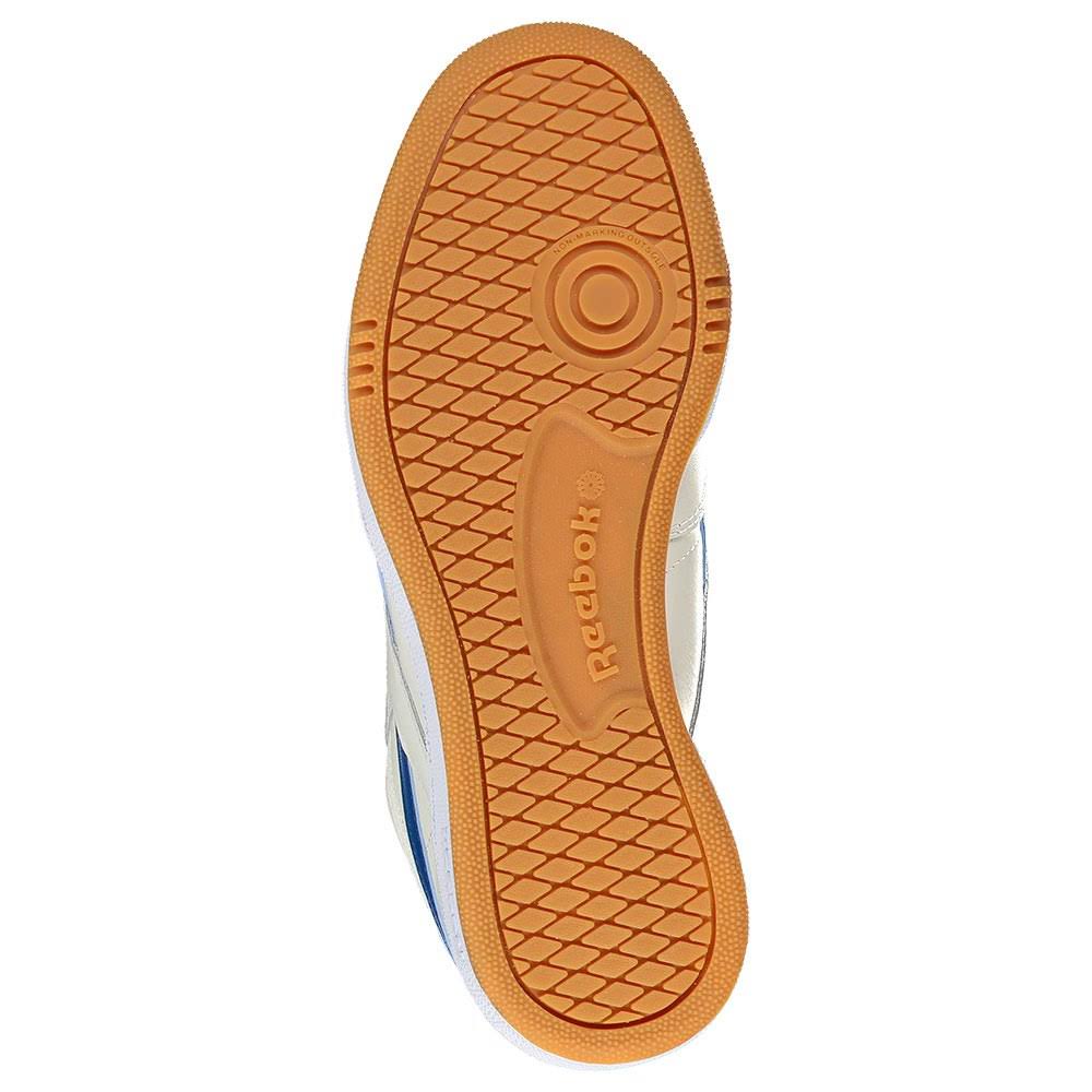 7.5 Sneakers O92928