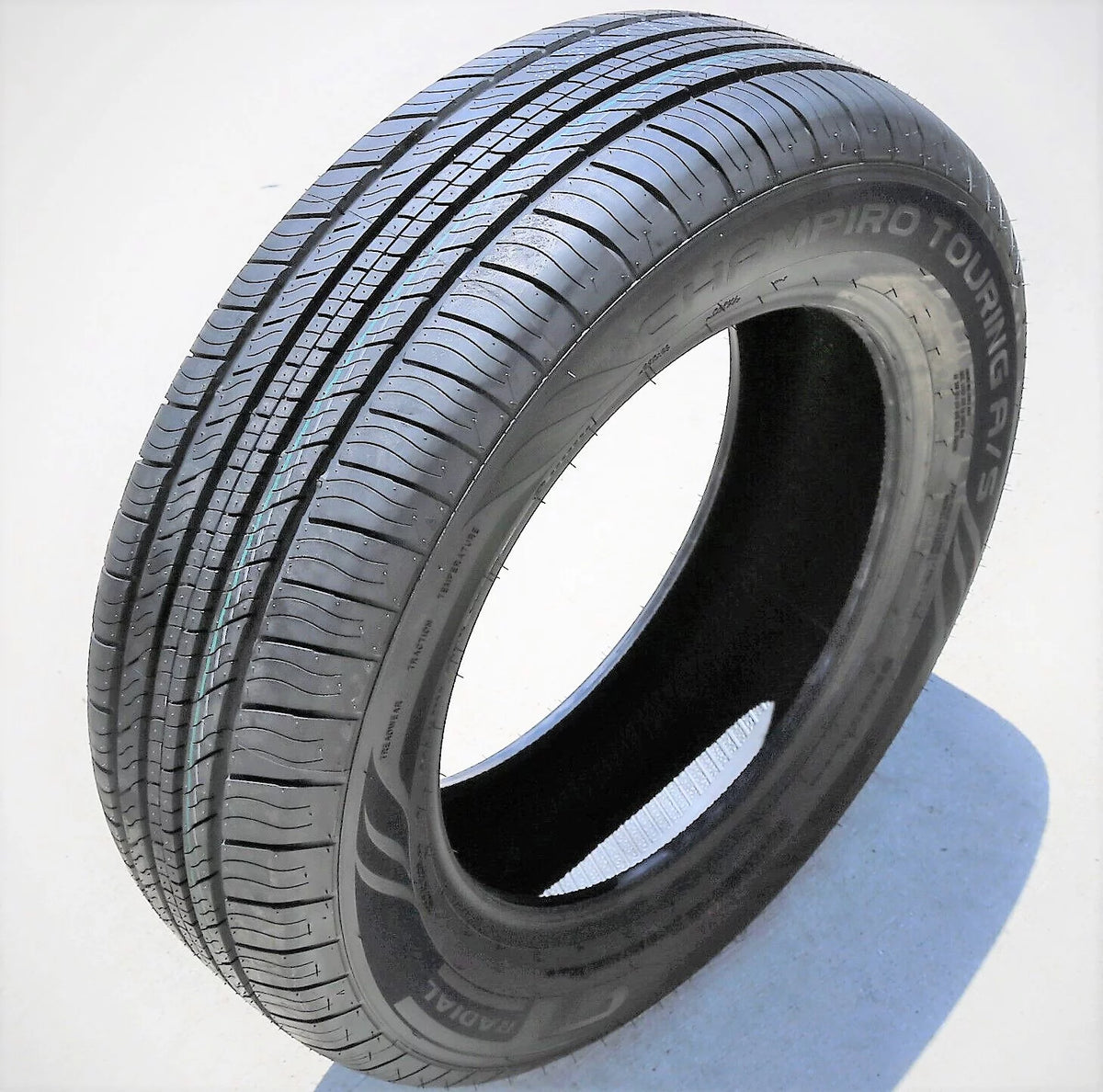 Set of 4 All Season Tires W7687