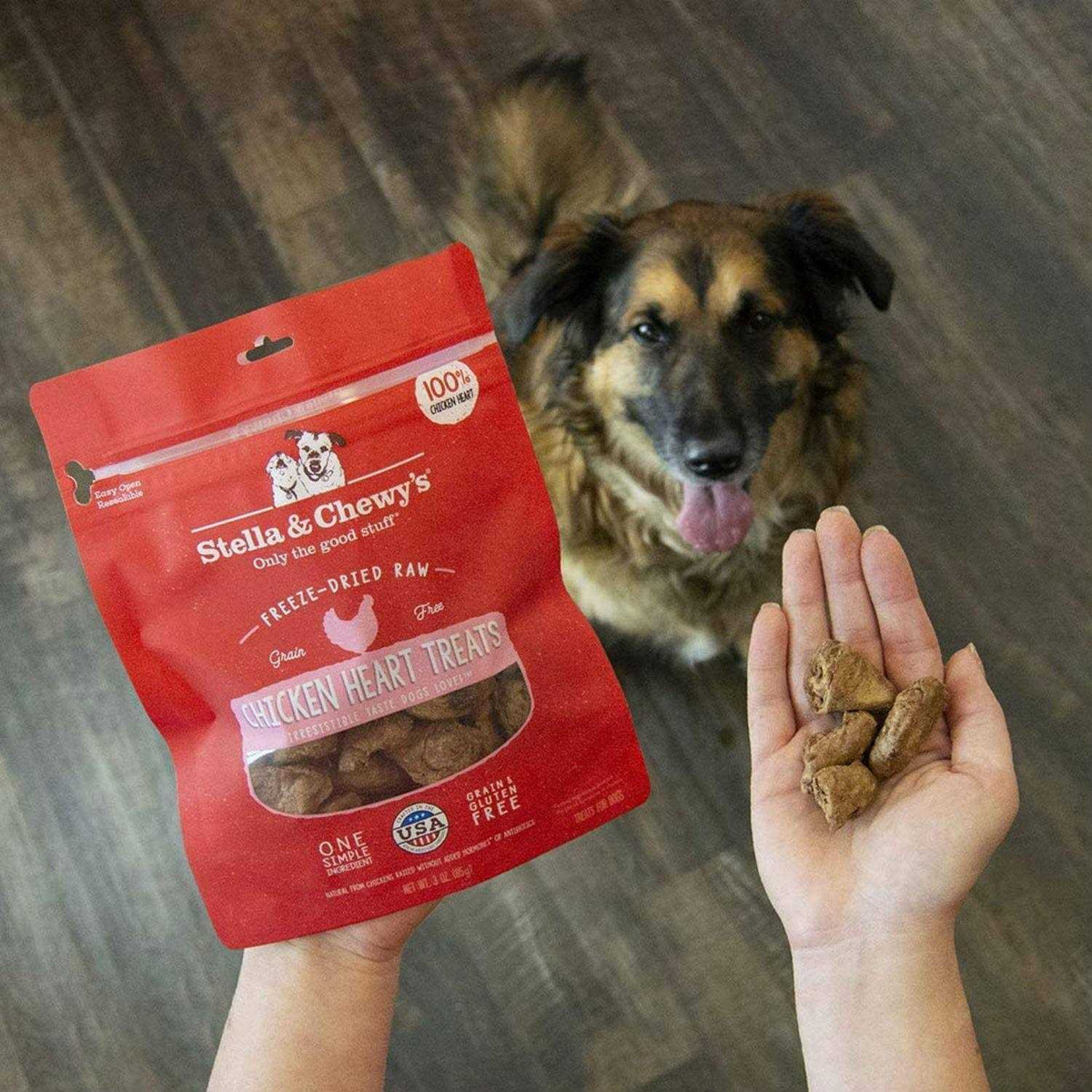 Chicken Hearts Freeze-Dried Dog Treats B370603