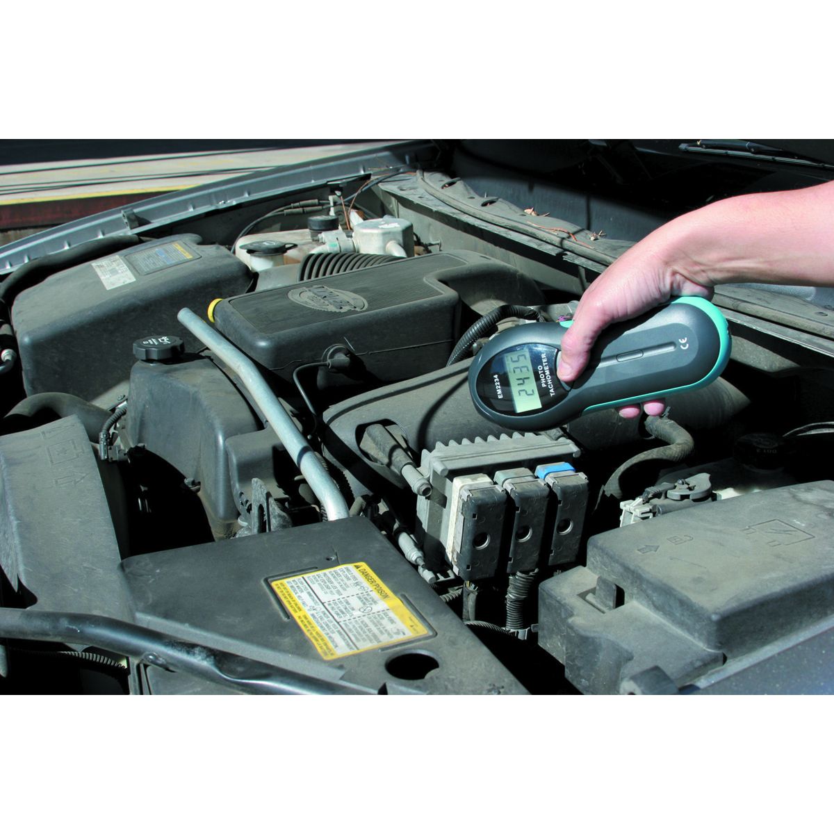 Digital Photo Sensor Tachometer L140294