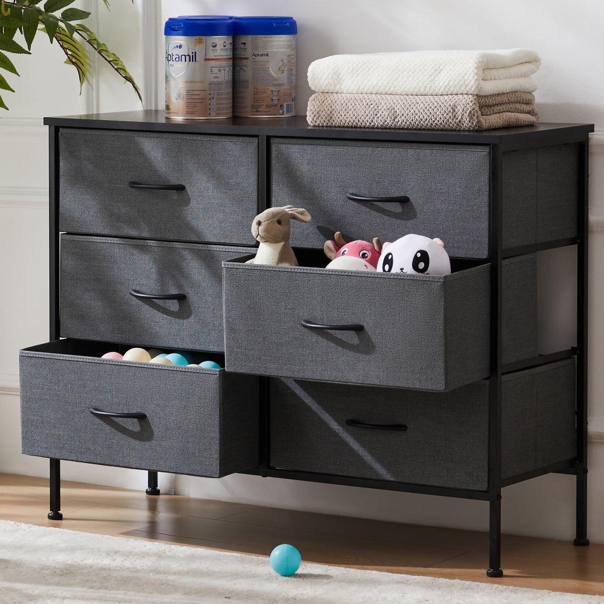 6 Drawer Fabric Storage Dresser with Metal Frame and Wooden Top Y40777