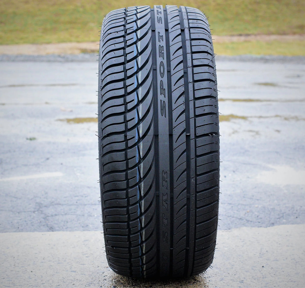 235/45ZR18 98W XL Passenger Tire N5731