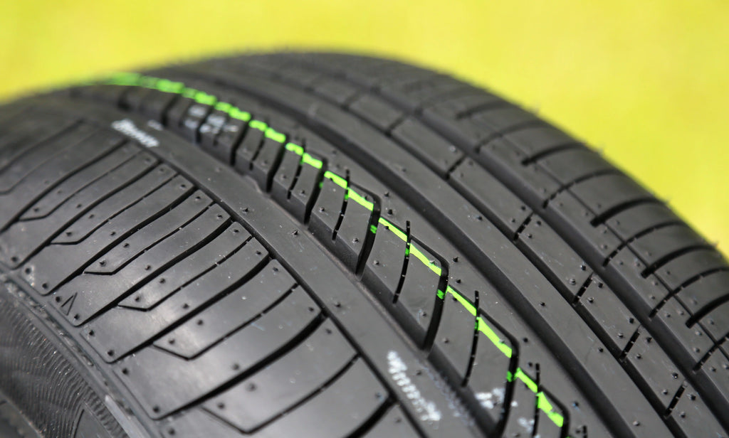 Set of 4 All Season Tires L308