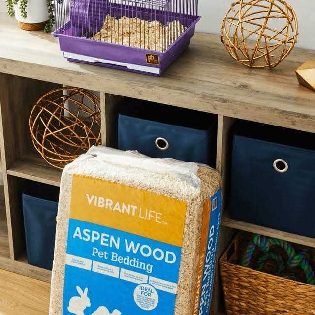Aspen Wood Pet Bedding S634