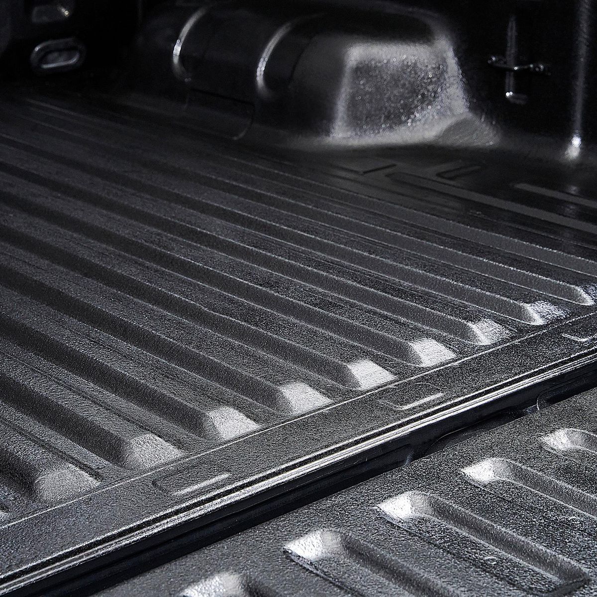 1 Gallon Truck Bed Coating O821